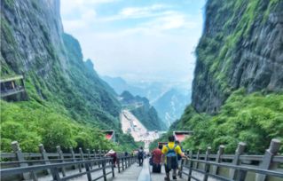 张家界天气预报30天（张家界天气预报30天查询旅游攻略）